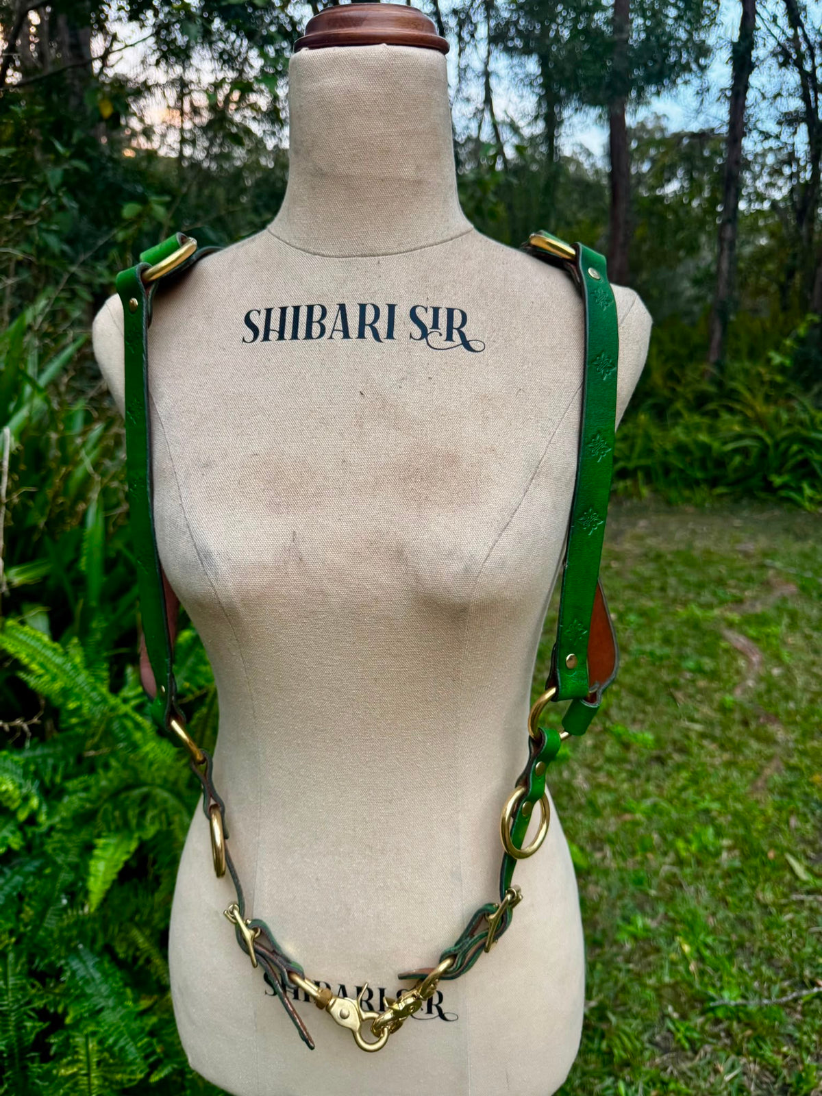 Hand-dyed green riggers harness with brass hardware