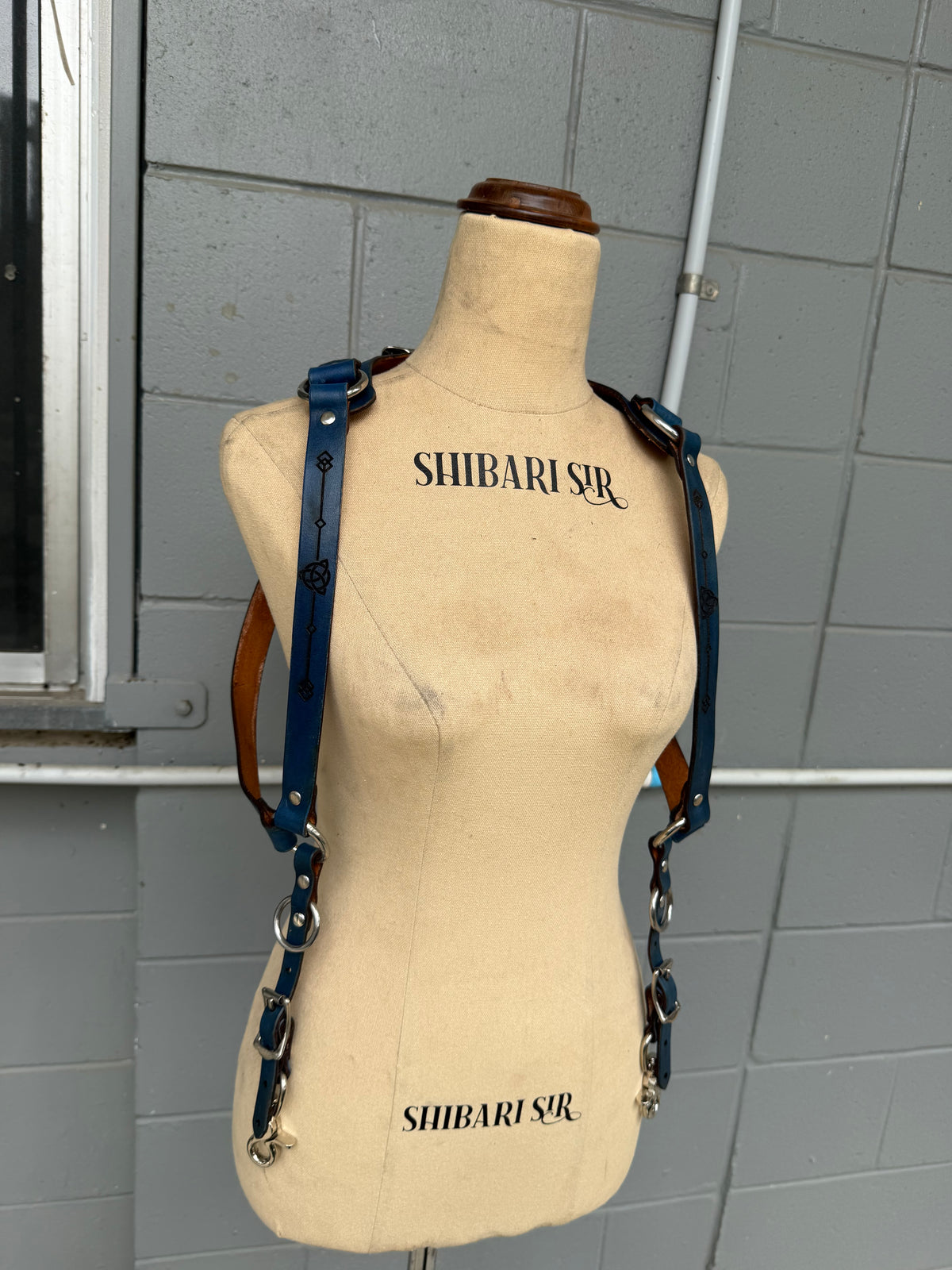 Hand-Dyed Riggers Harness, Choose Your Colour, photo 5 of 30