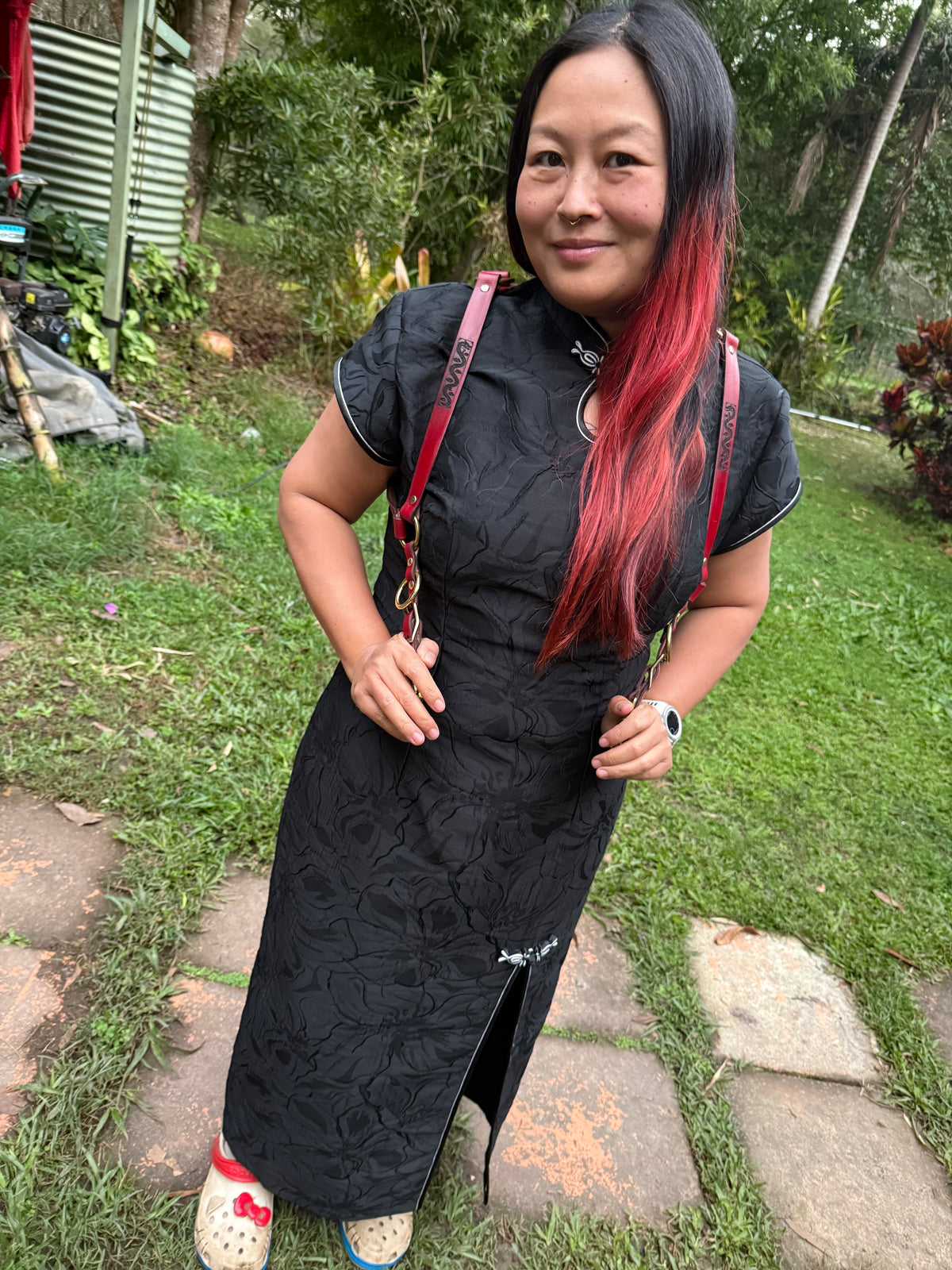 Hand-dyed red riggers harness